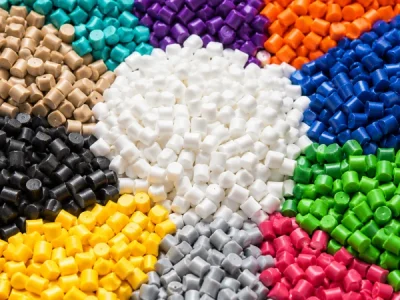 Masterbatch colorido para padronização de cor na produção plástica